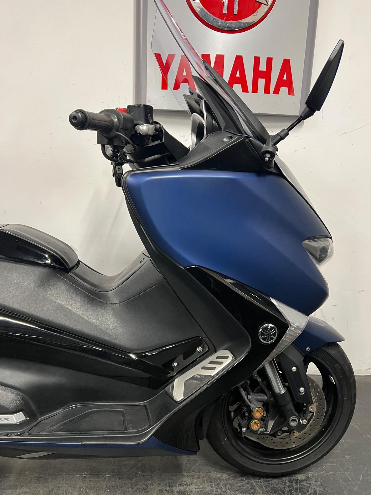 Yamaha T Max 530 DX