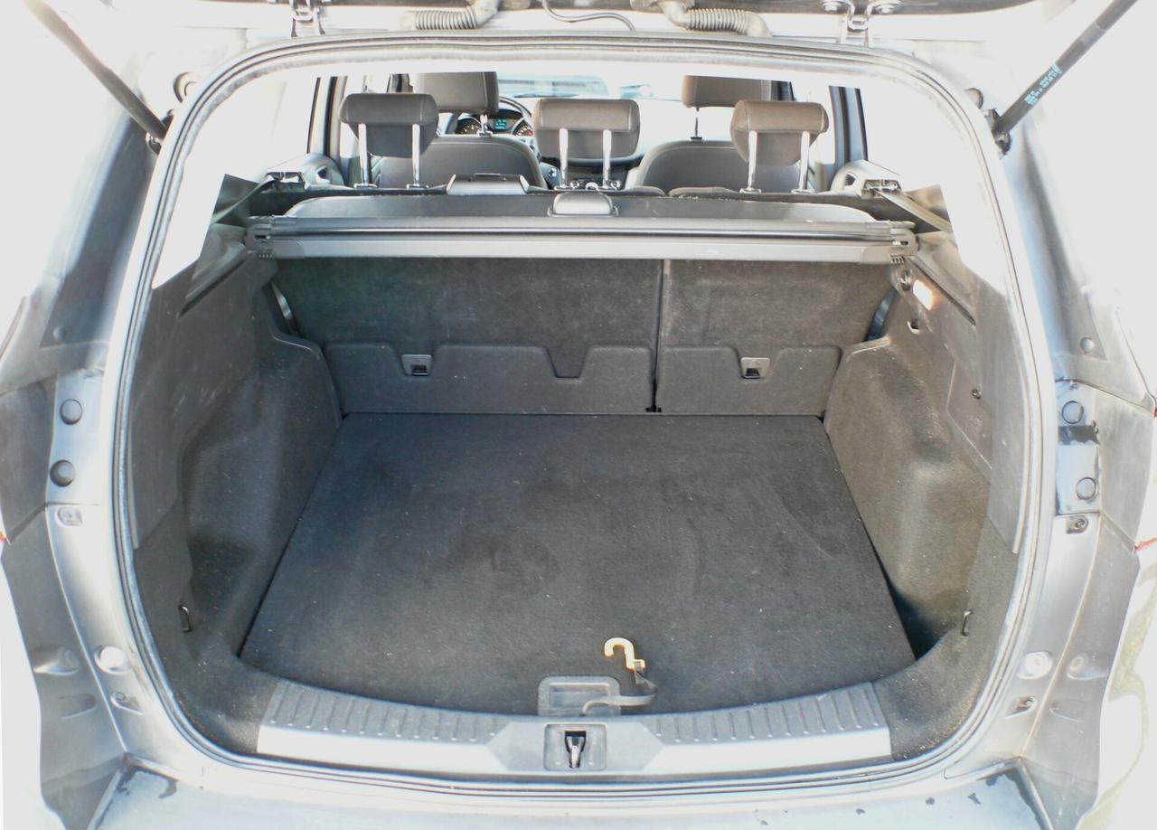 Ford Kuga Titanium (M1283)