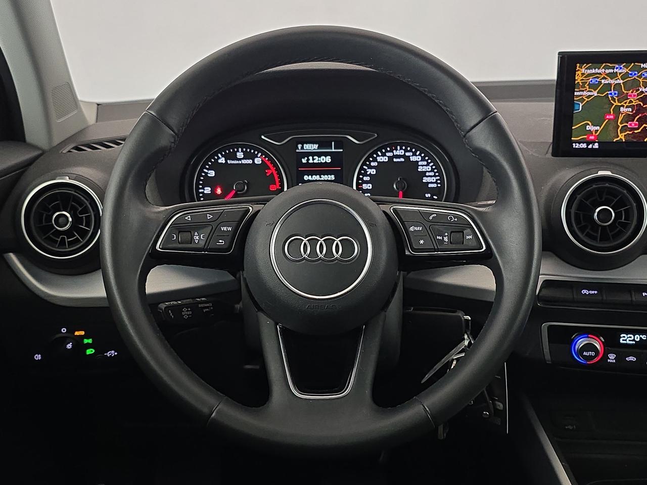 Audi Q2 35 1.5 tfsi business s-tronic