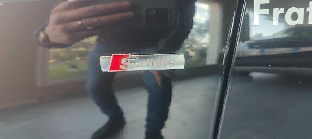 Audi A4 40 TDI quattro S tronic S line edition