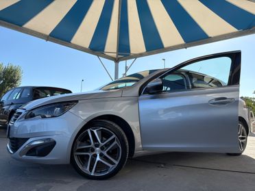 Peugeot 308 1.6 e-HDi 115 CV Stop&Start Allure