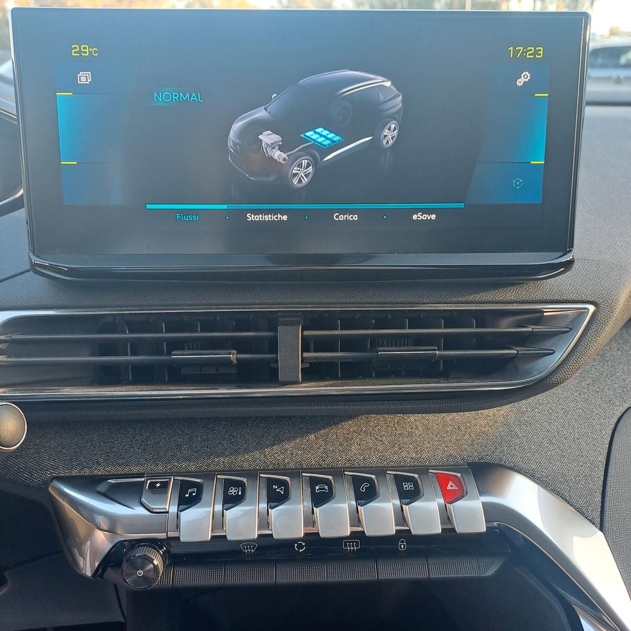 Peugeot 3008 1.6 Plug-In Hybrid 225Cv Eat8 Allure