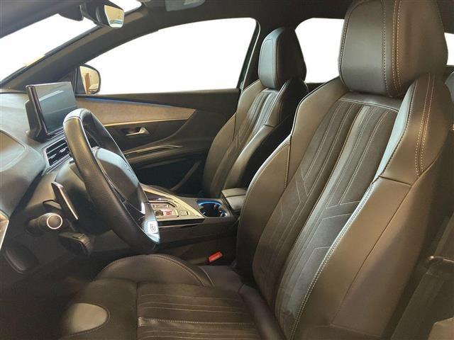 PEUGEOT 3008 1.6 HYBRID4 PHEV 300cv GT Pack 4x4 e-EAT8