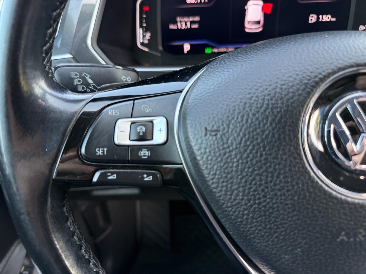 Volkswagen Tiguan Allspace R-LINE 2.0 BiTDI SCR DSG 4MOTION BMT