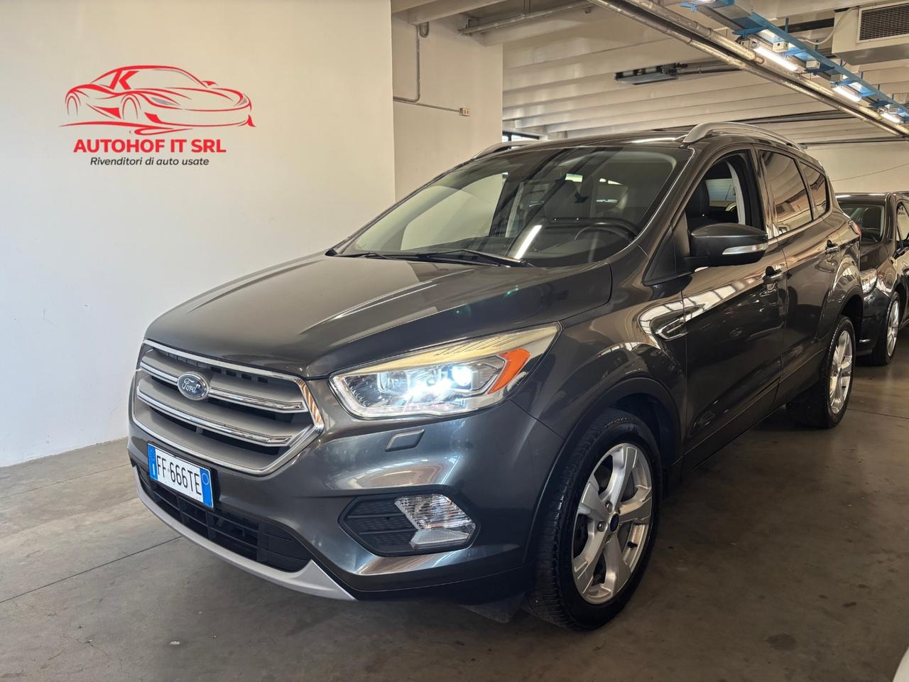 Ford Kuga 1.5 TDCI AUTOMATICA Powershift Titanium