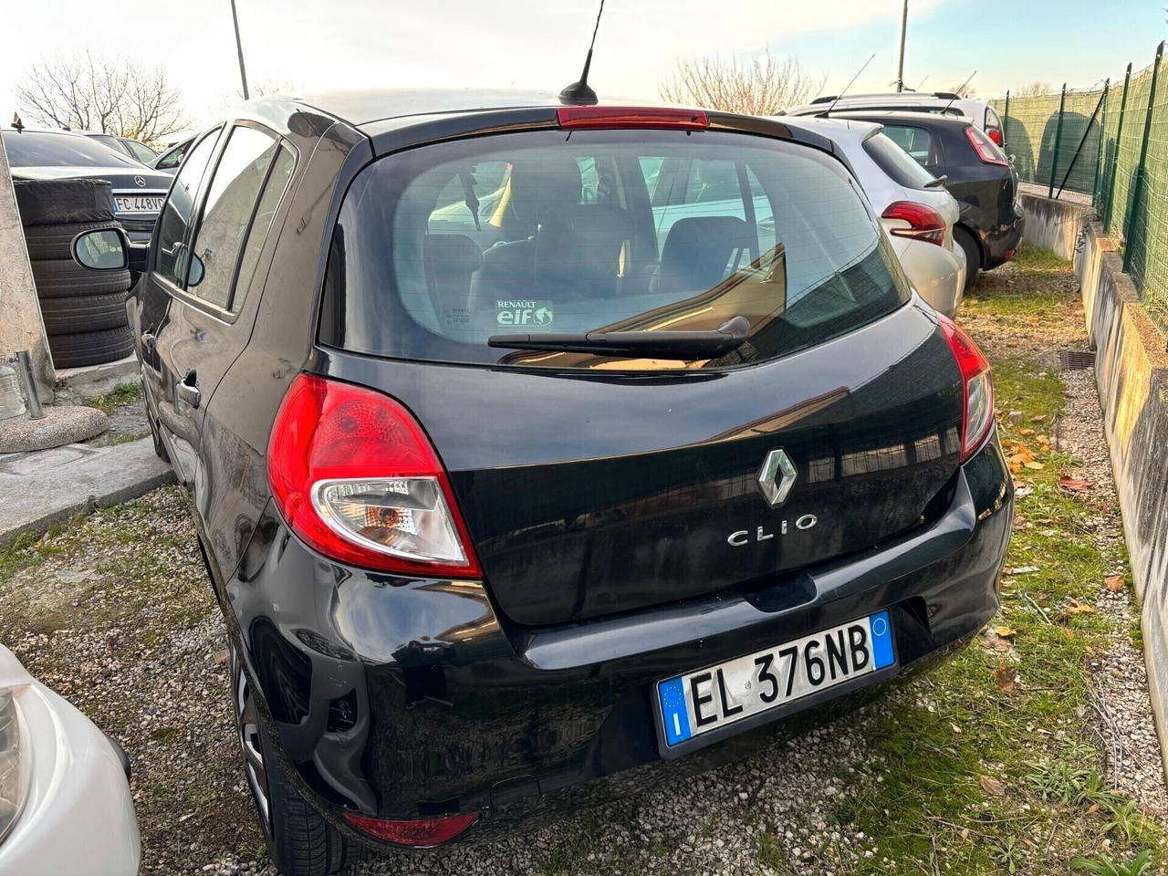 Renault Clio 1.2 16V 5 porte GPL Yahoo! Neopatentati