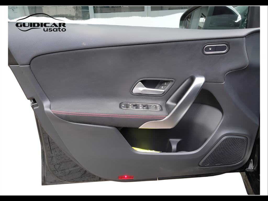 Mercedes-Benz Classe A - W177 2023 - A 180 d AMG Line Advanced Plus auto