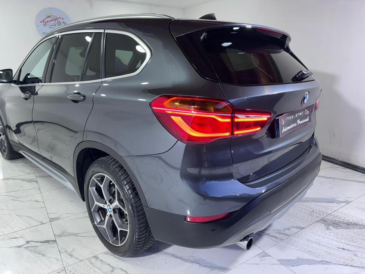 Bmw X1 sDrive18d xLine-tetto apribile-garantita