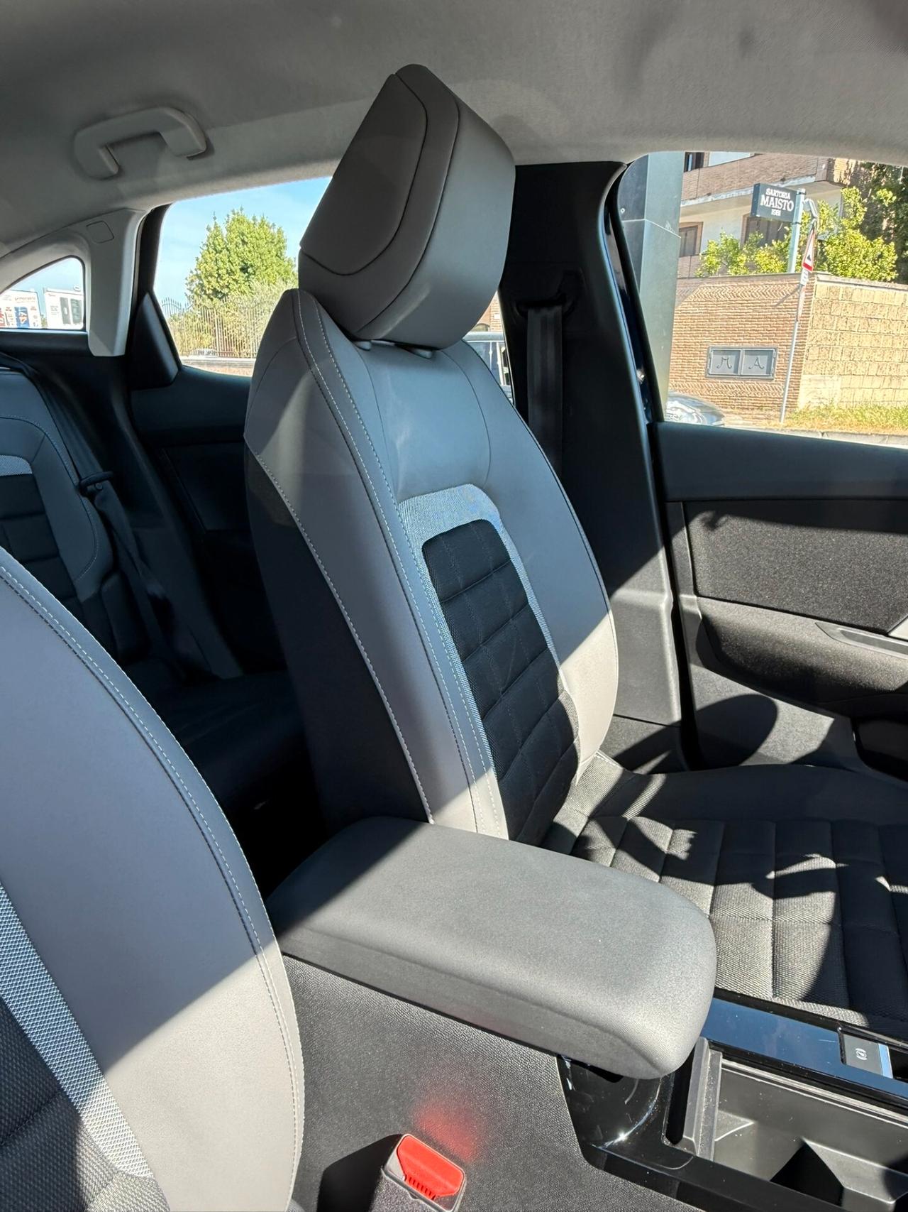 Citroen C4 Hybrid 136 e-DCS6 Plus 03/2025