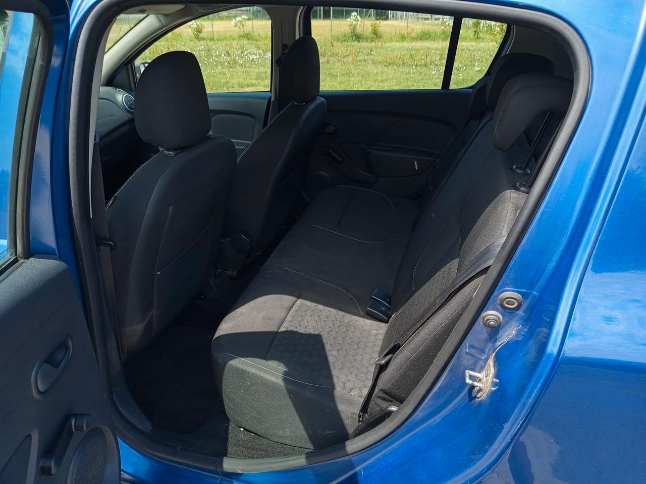 Dacia Sandero 1.2 75CV EXTRA