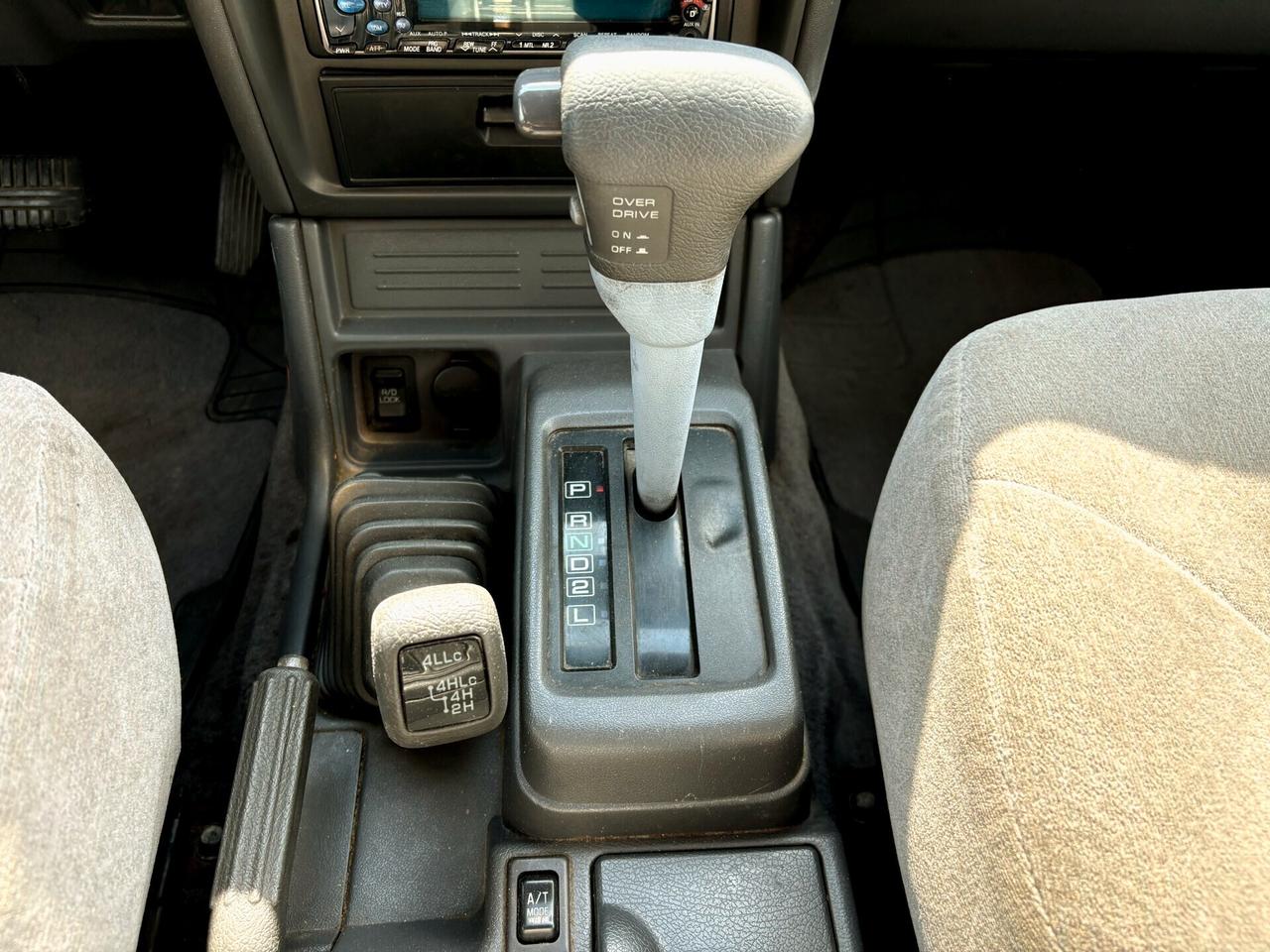 MITSUBISHI PAJERO 2.8D aut-7POSTI- 205000km -1997