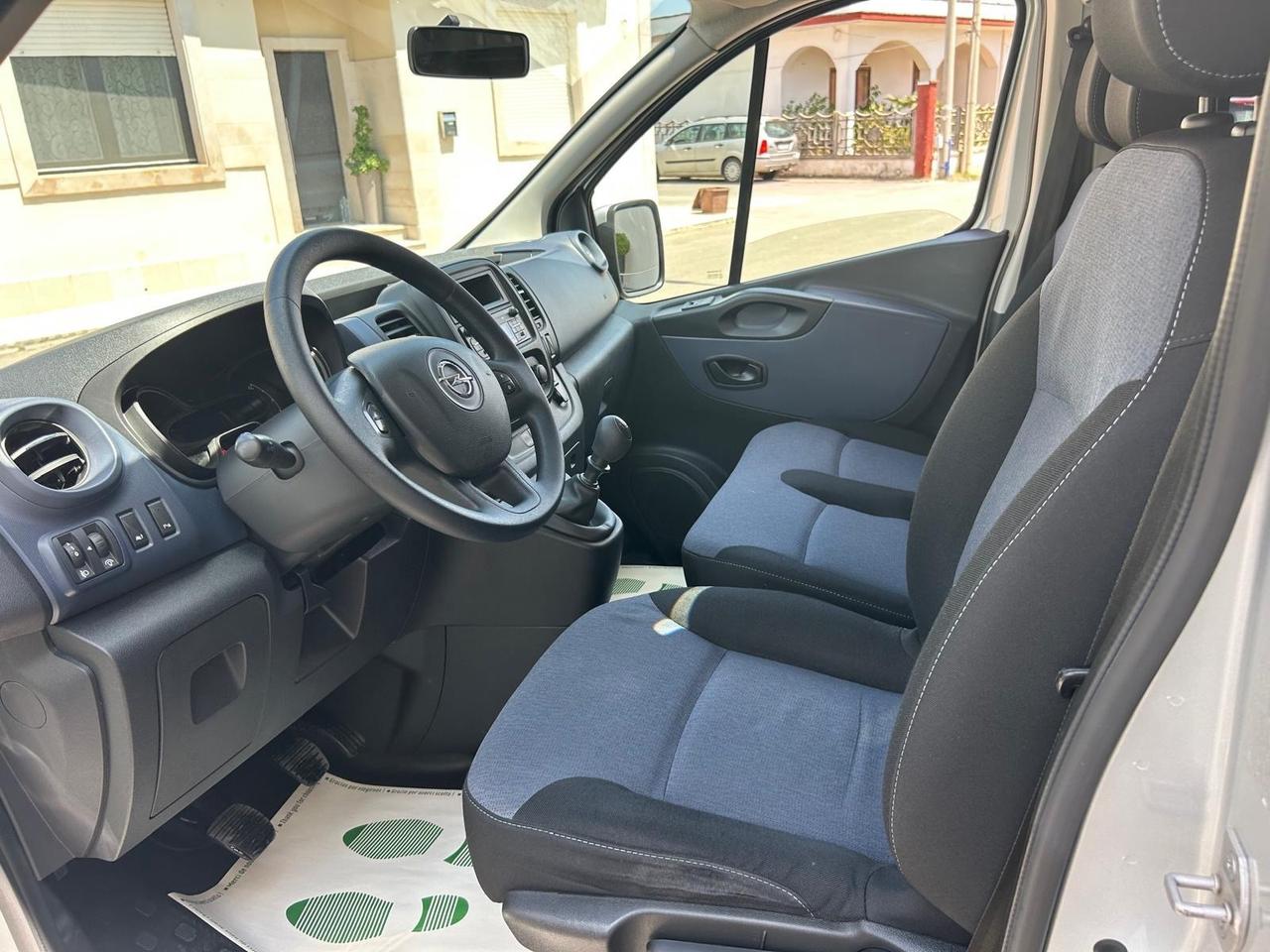 Opel Vivaro 1.6 D 125 Cv 9 POSTI AUTOVETTURA-2018
