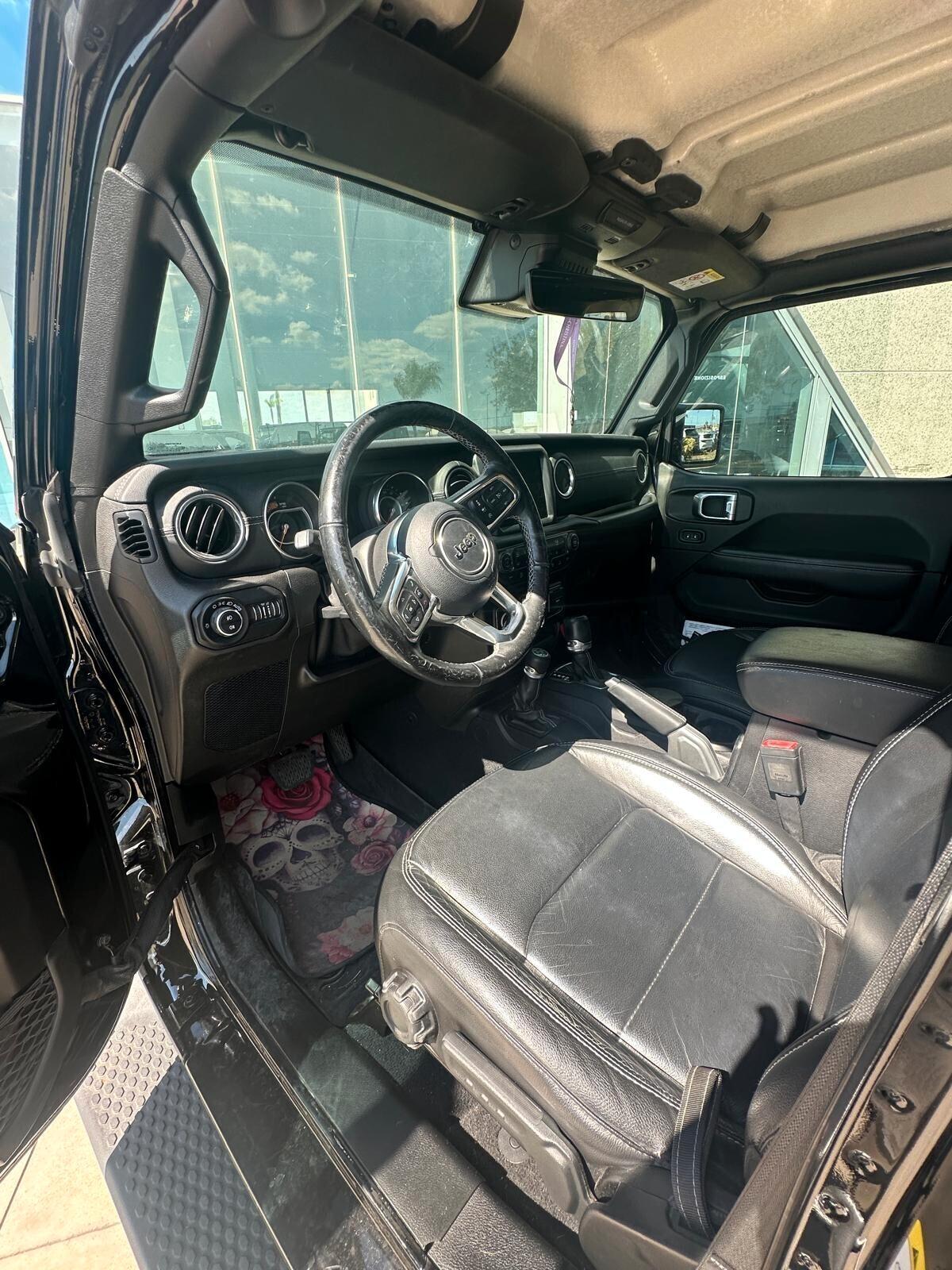Jeep Wrangler 2.2 Mjt Sahara possibilità noleggio no scoring