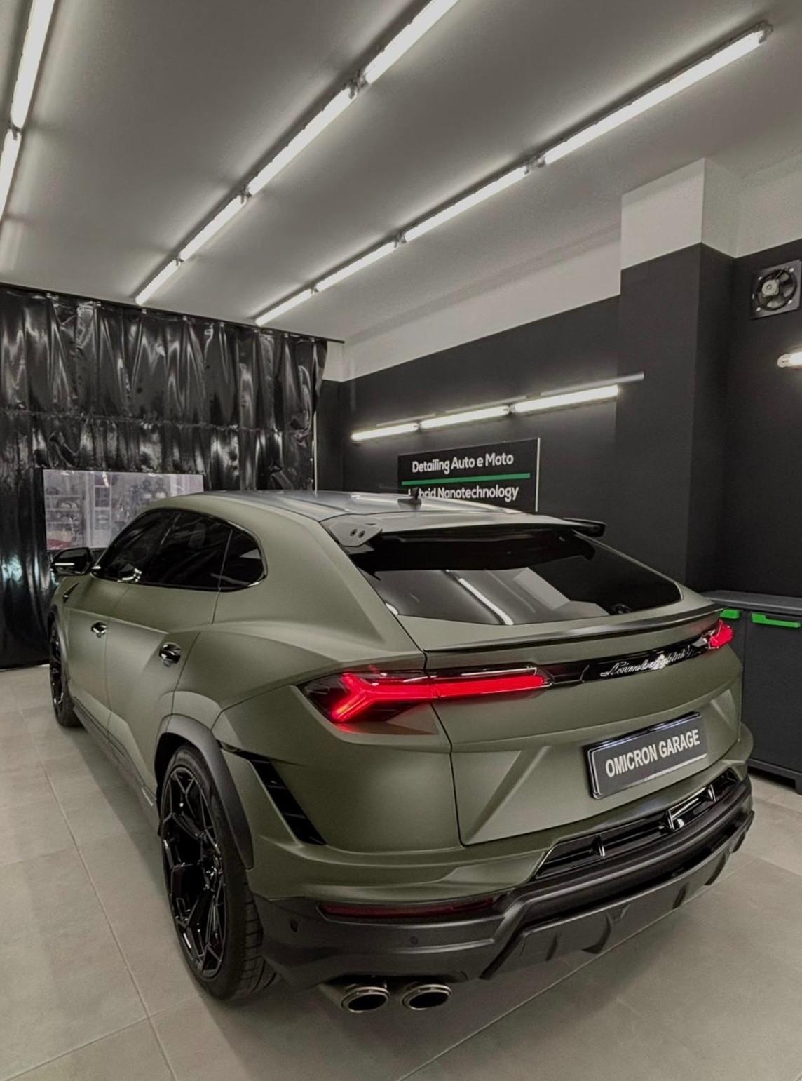 Lamborghini Urus 4.0 Performante