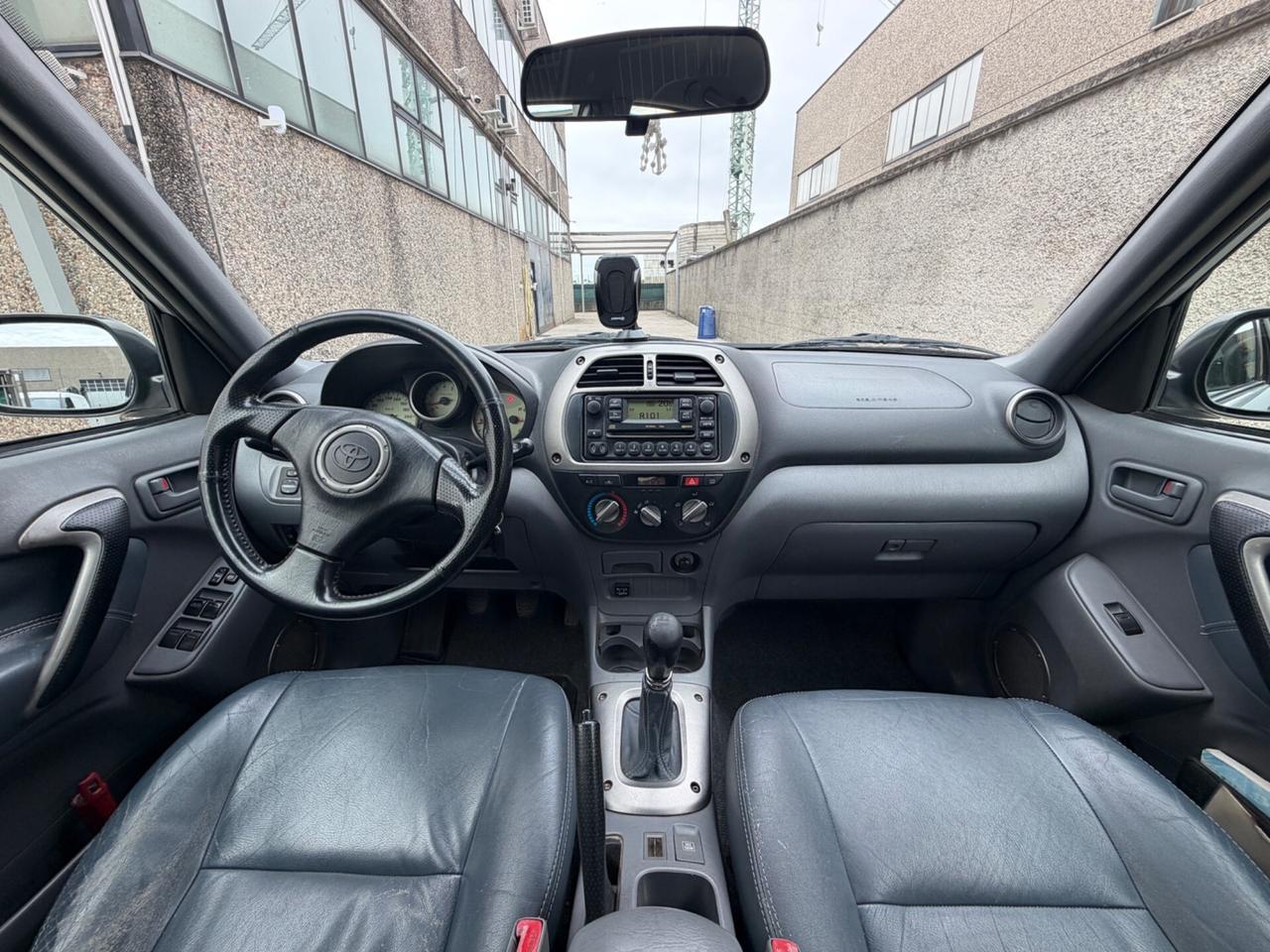 TOYOTA RAV4 2.0 16V BENZ-GPL 2032 4X4 UNI PROP