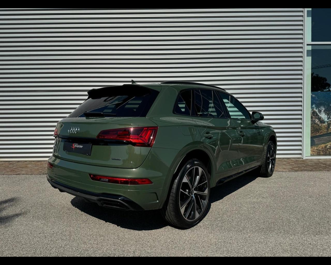 AUDI Q5 40 TDI QUATTRO S TRONIC IDENTITY BLACK