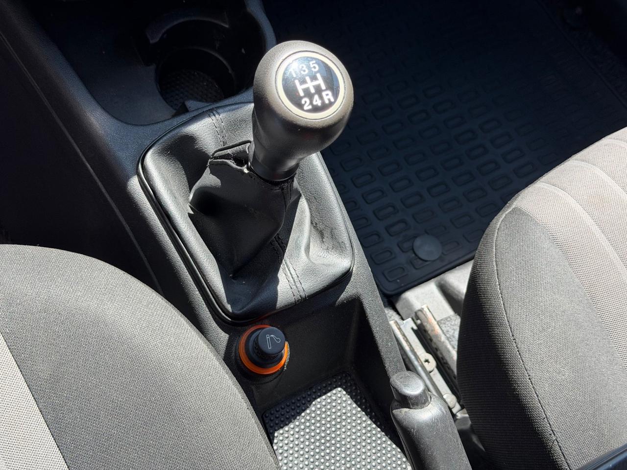 Fiat Punto 1.3 MJT II S&S 95 CV 5 porte Street