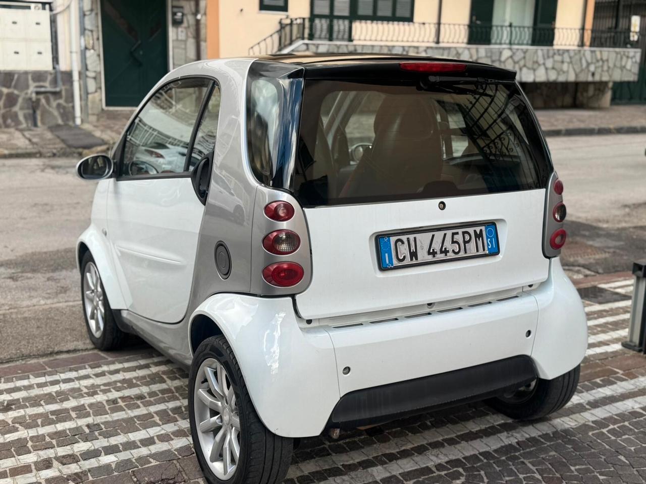 Smart ForTwo 700 coupé pure