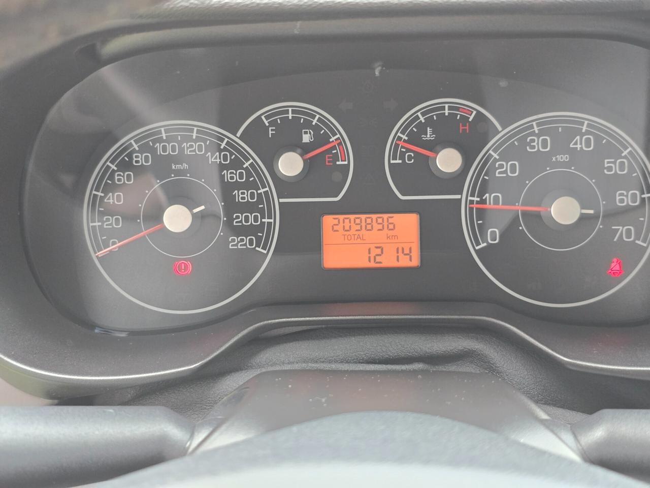 Fiat G.PUNTO 1.4BENZ 77CV -2008