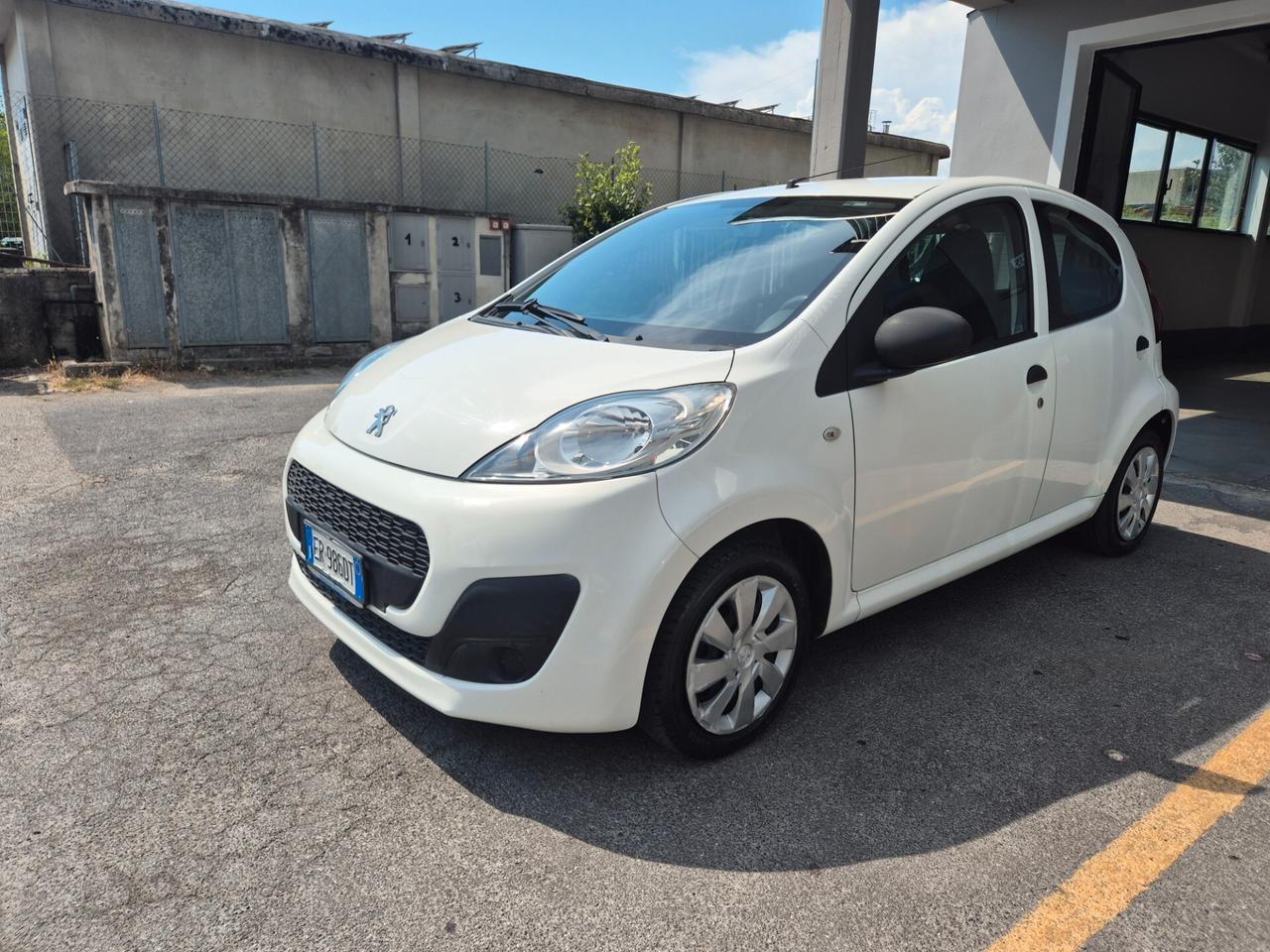 Peugeot 107 1.0 68CV 5p. Access