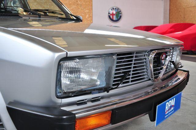 Alfa Romeo Alfetta 2.0 CEM restauro totale UNICA targa MI!