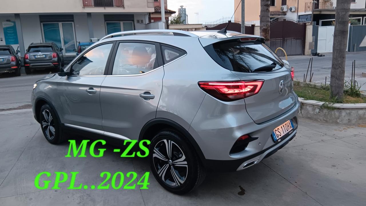 Mg ZS GPL incidentata sinistrata mondialcars 024