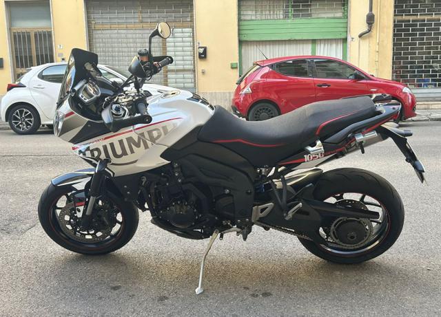 TRIUMPH Tiger 1050 Sport
