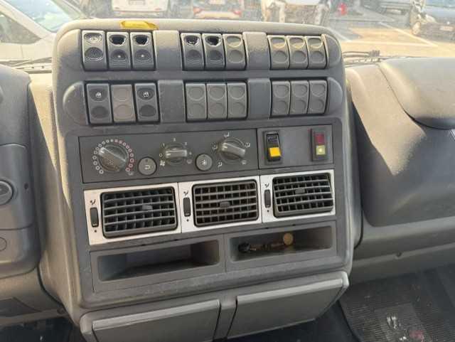 IVECO IveCo EuRo CarGo 120EL17 IsoLi2004
