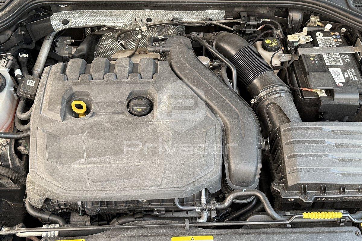 VOLKSWAGEN Golf 1.5 eTSI 150 CV EVO ACT DSG Life