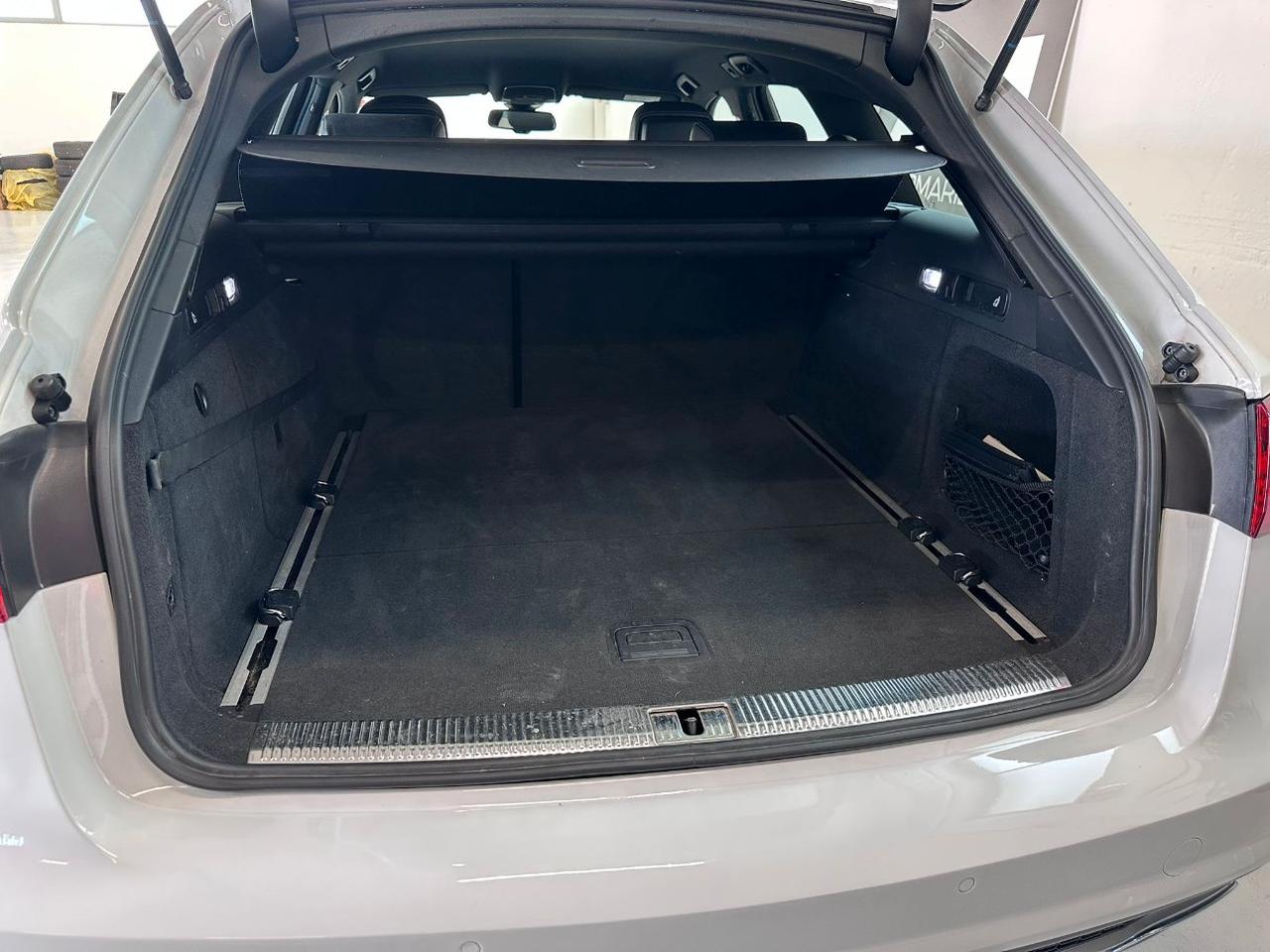 Audi A6 Avant 2.0 tdi ultra S-LINE 190cv s-tronic my17