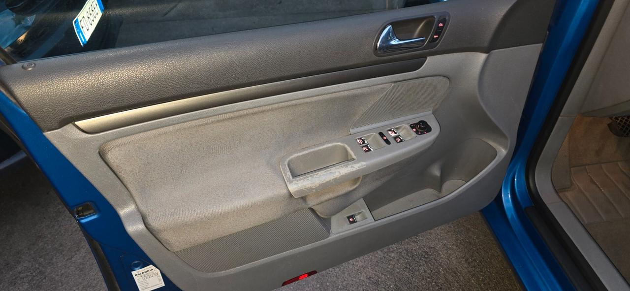 Volkswagen Golf Plus 1.9 TDI DPF Comfortline