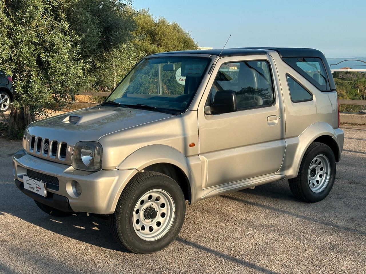 Suzuki Jimny 1.5 DDiS 4WD Cabrio – con Hard Top