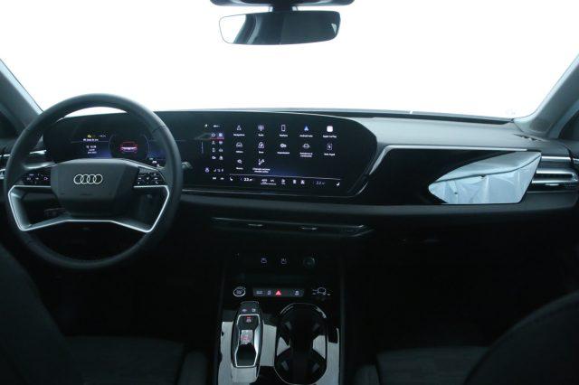 AUDI A5 Avant TFSI S tronic S Line edition black plus