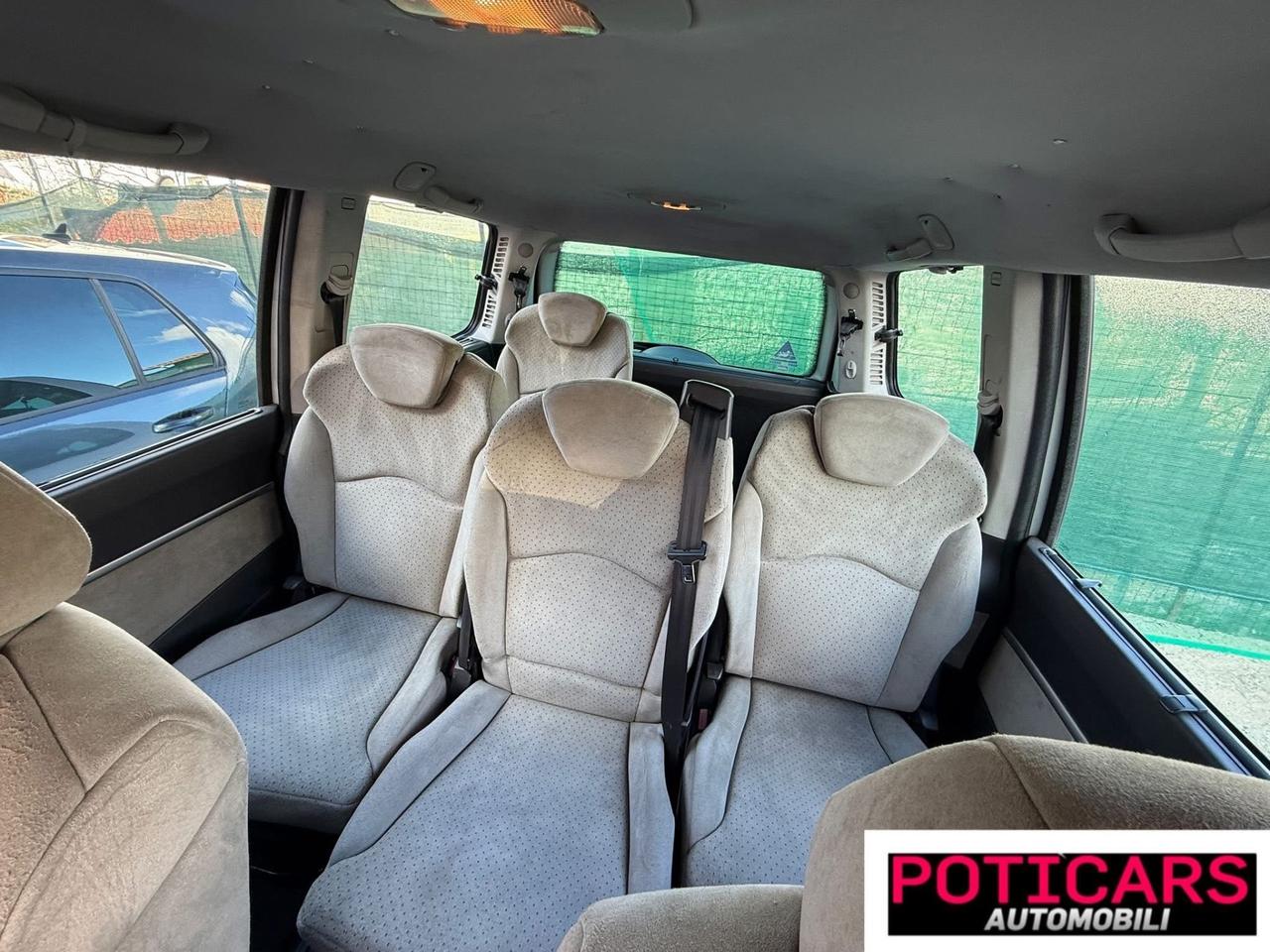 Citroen C8 2.2 HDi FAP Chrono