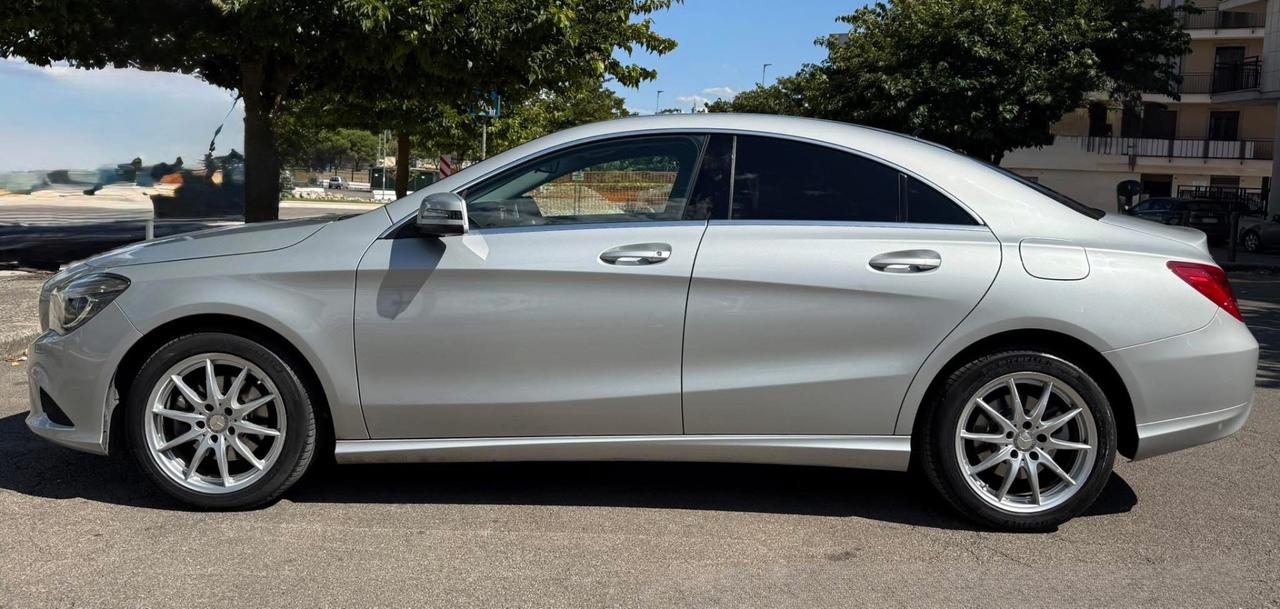 Mercedes Cla 200d Sport 136CV TELECAM/BIXENO