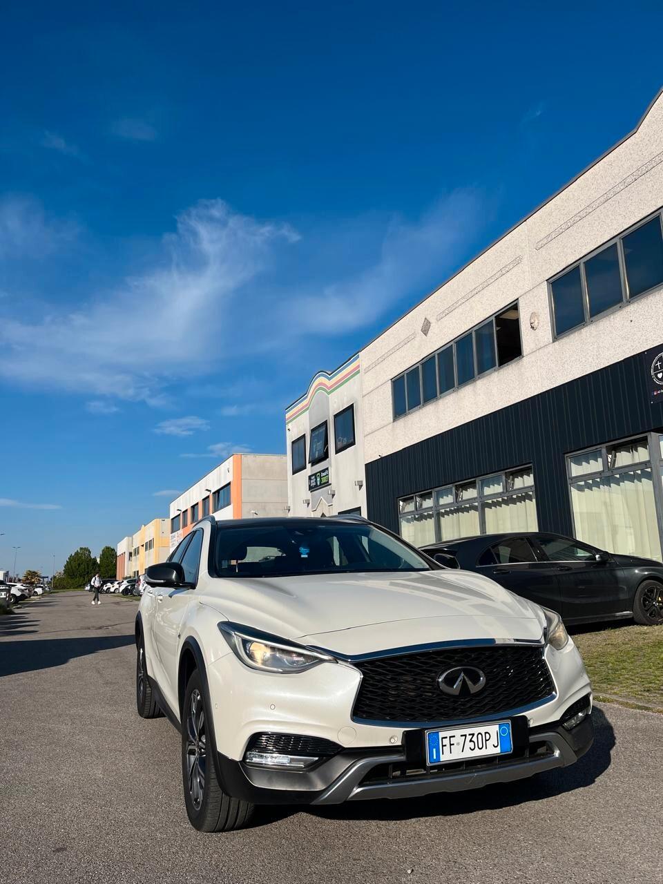 Infiniti QX30 2.2 diesel DCT AWD Premium Tech