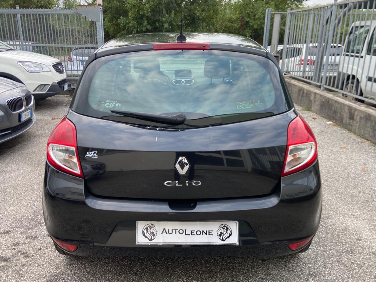 Renault Clio 1.2 16V 5 porte Va A 3