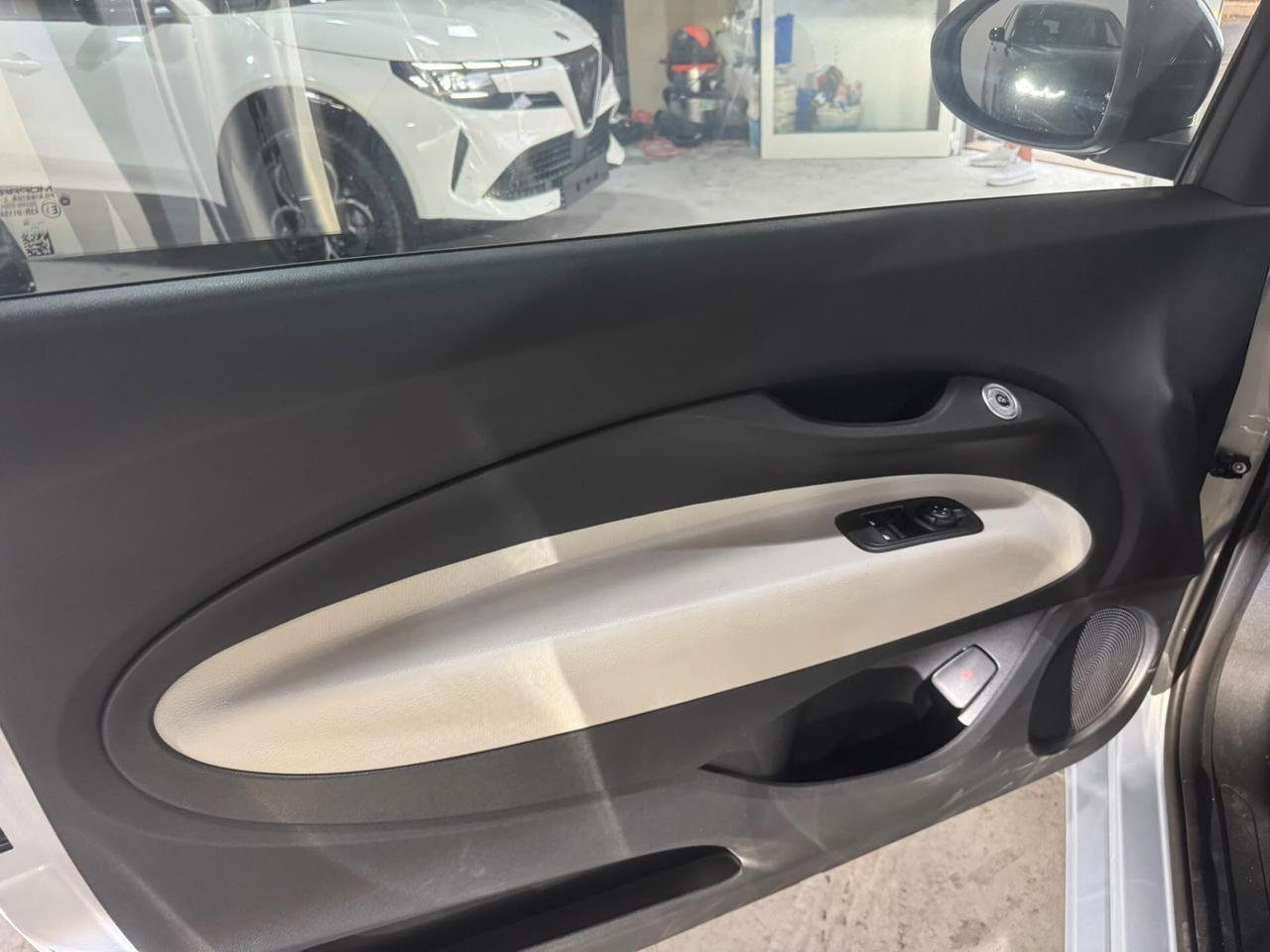 Fiat 500 C 1.0 Hybrid LA PRIMA