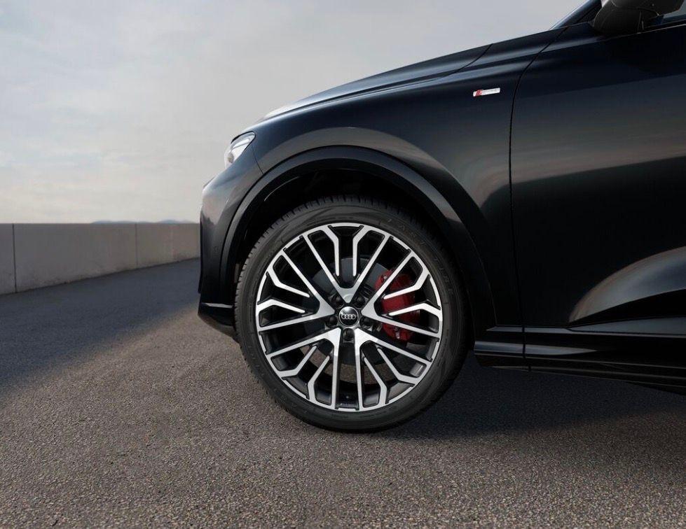 AUDI Q5 SPORTBACK S LINE EDITION 2.0 TDI MHEV QUATTRO S TRONIC 204 CV TETTO MATRIX