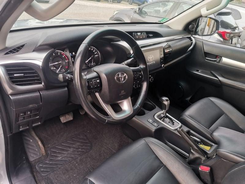 Toyota Hilux 2.8 D-4D 4WD 4 porte Double Cab Executive