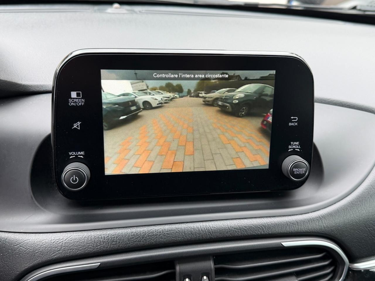 Fiat Tipo New SW 1.6 M.JET 130 cv. BUSINESS (Nav)