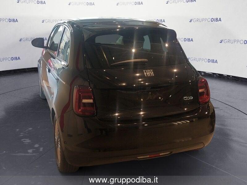 FIAT 500 BEV HATCHBACK M Nuova Hatchback My23 La Nuova - 320 Berlin