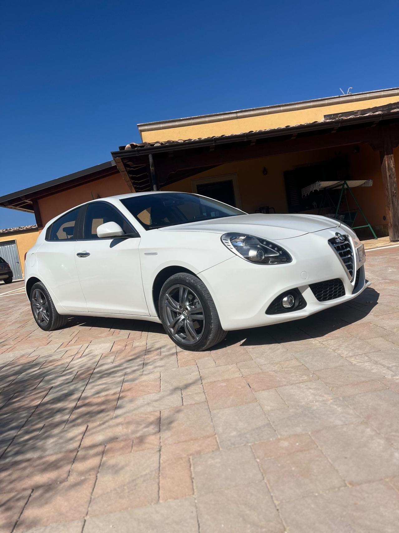 Alfa Romeo Giulietta 1.6 105CV*MOD NUOVO*