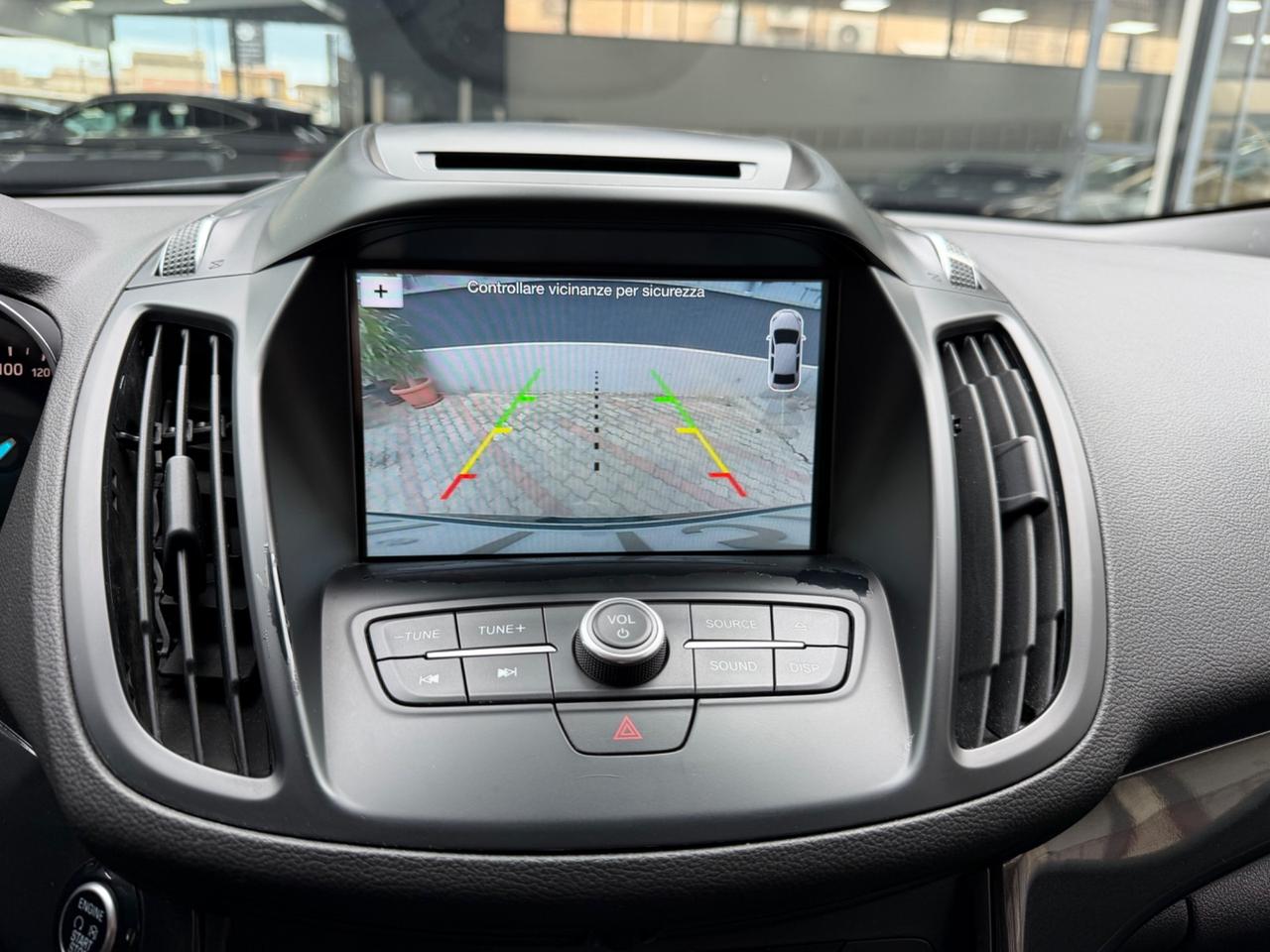 Ford Kuga 1.5 TDCI 120 CV Powershift Titanium 2018