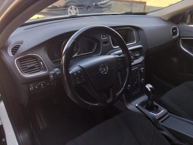 VOLVO V40 Cross Country D2 1.6 Business