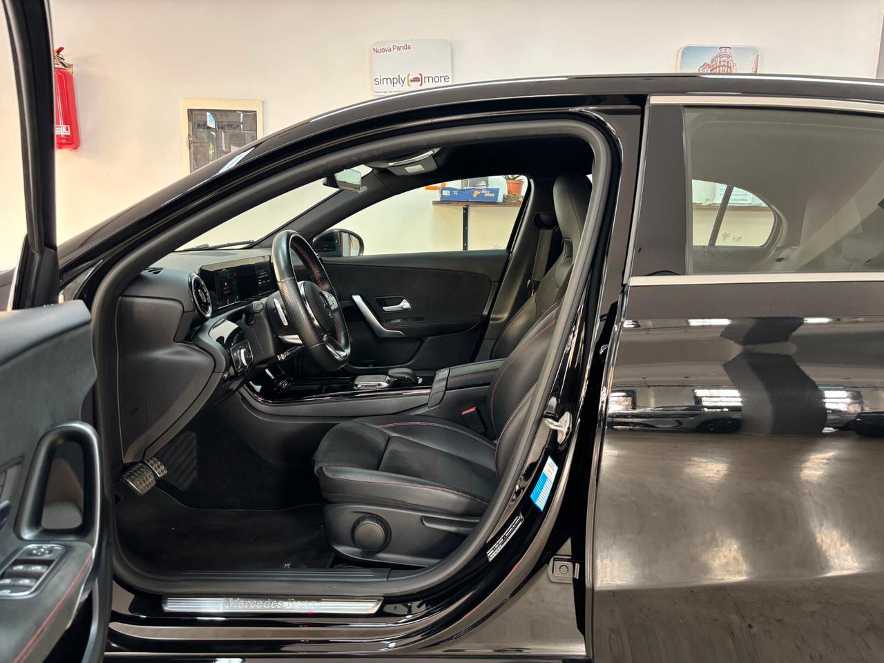 Mercedes-benz A 200d Automatic AMG Line Premium