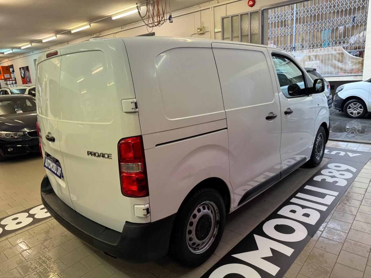 Toyota Proace 1.6D 95CV PC-TN Furgone Compact 4p.10q Comfort
