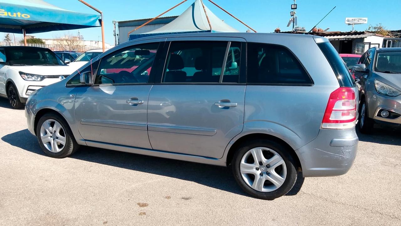 Opel Zafira 1.8 benzina gpl 7 posti