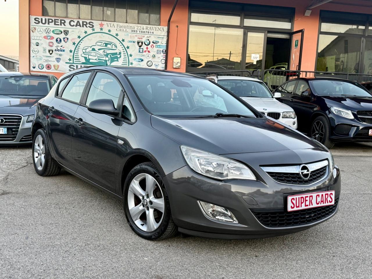 Opel Astra 1.4BENZINA 100CV 5P Cosmo NEOPATENTATO