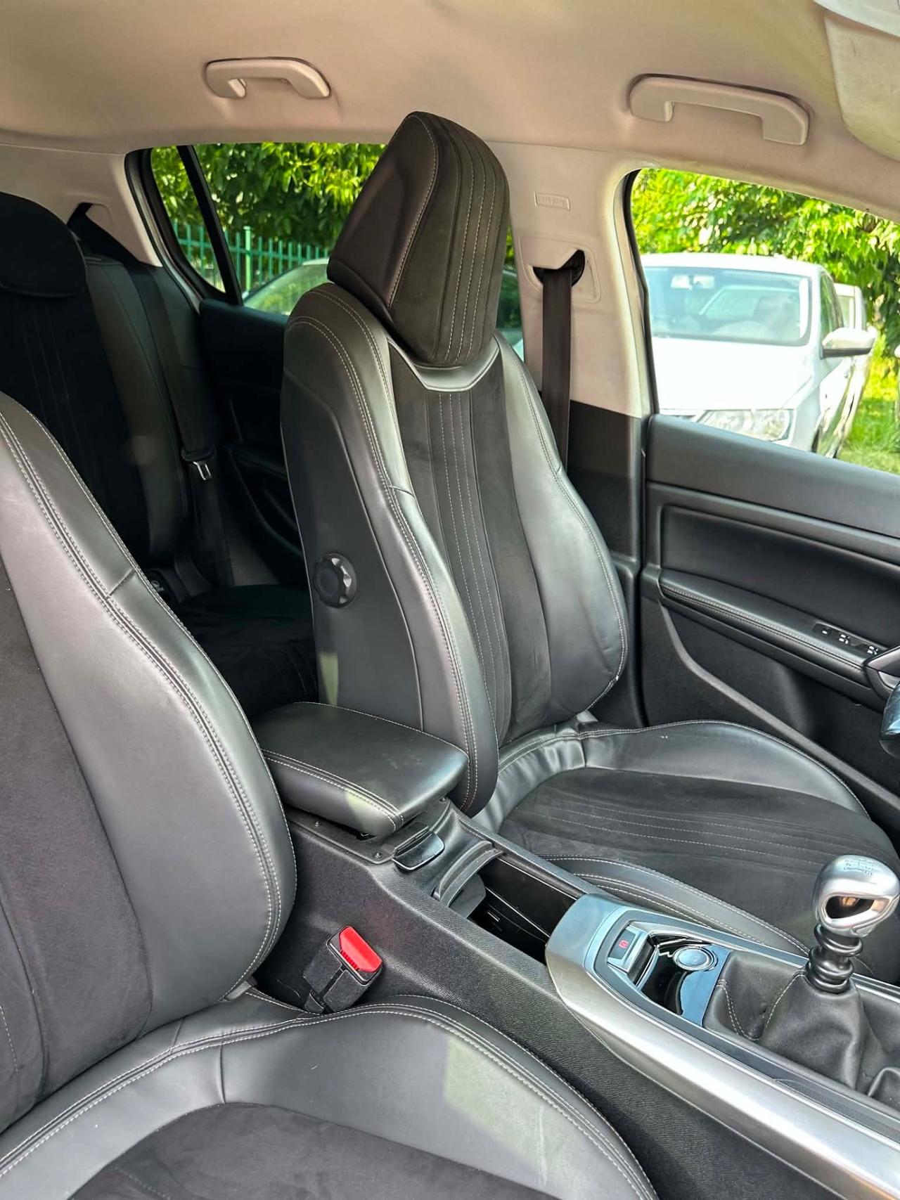 Peugeot 308 S&S ALLURE KMCERT GARANZ UNICOPR